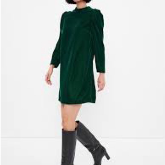 GAP Dark Green Festive Velvet Long Sleeve Dress - Never worn! - Picture 1 of 5